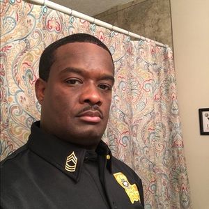 Meet your Posher, Aaron